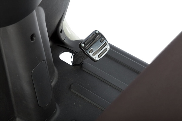 Электротрицикл Rutrike Gelbert Beta 48V/60V 800Вт бежевый