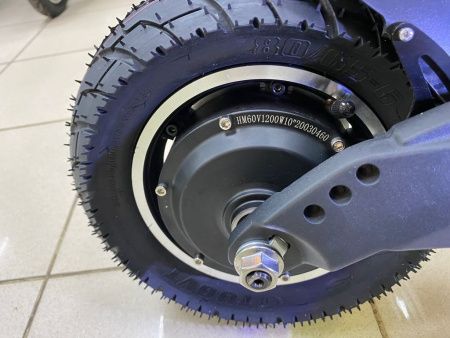 Электросамокат Currus BLADE 10